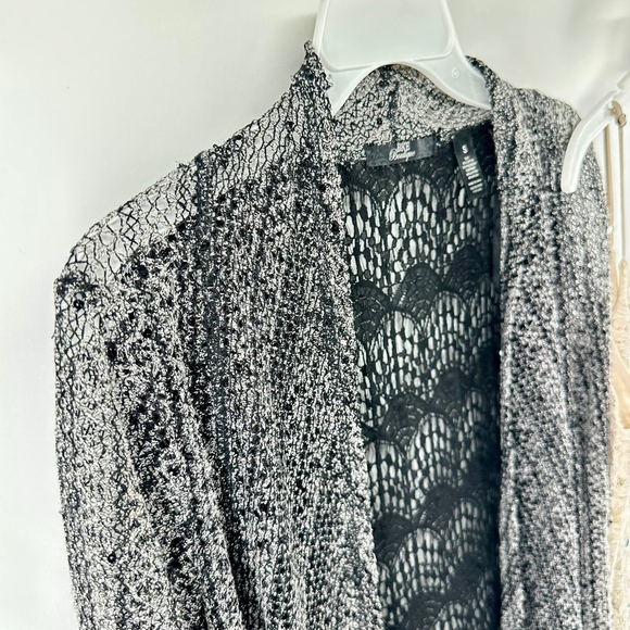 BKE Boutique 2-PC Sequin Lace Cardigan Kimono & Camisole Tank Top Set WOMENS S - Picture 5 of 11